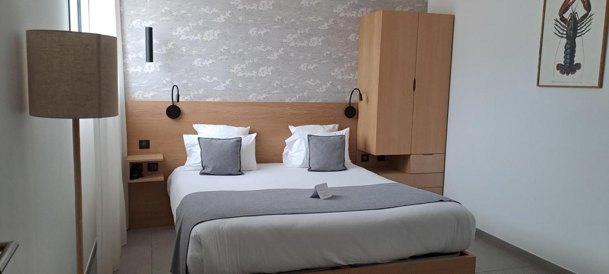 Hotel L'Albatros 圣特罗让莱班 外观 照片